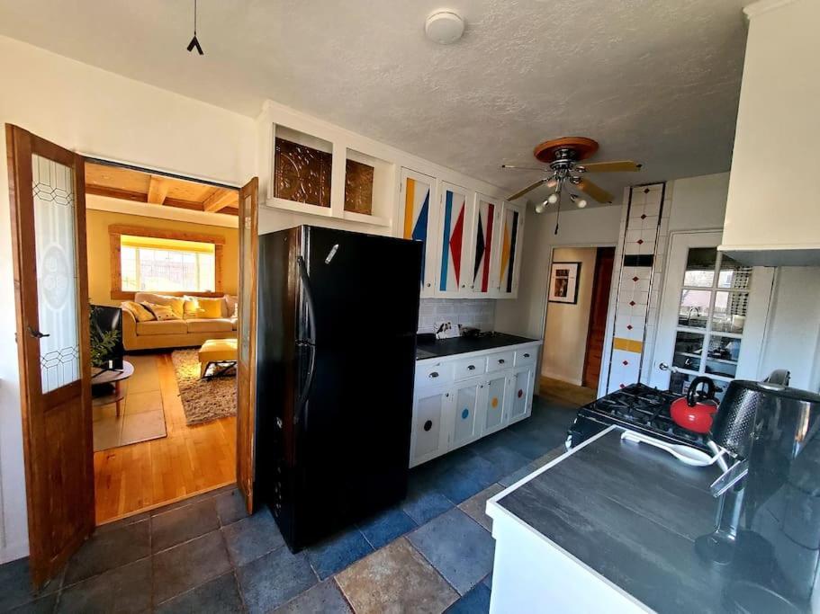 Lovely 2Br Pet Friendly Home In Heart Of Nob Hill Albuquerque Exterior photo